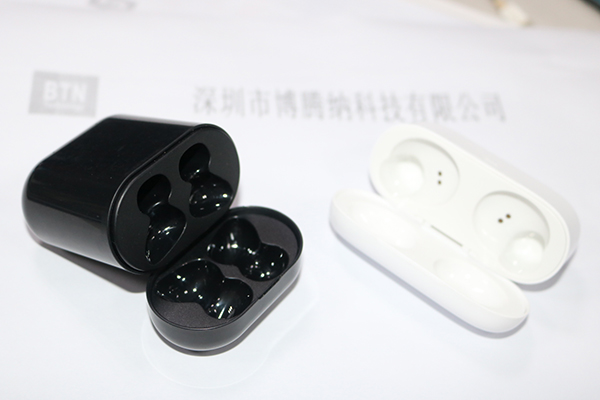 找公模不如找家塑膠模具廠<div   id=