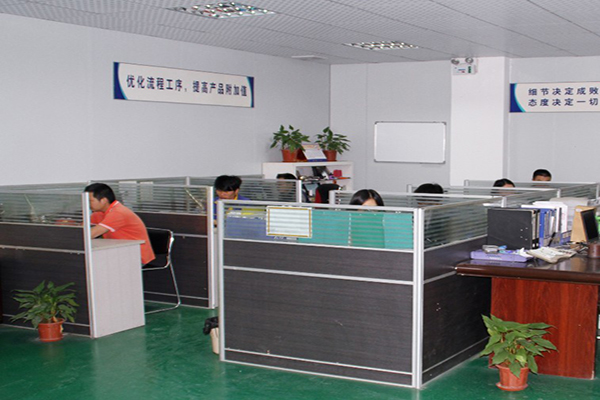 塑膠模具制造廠——智能手環(huán)外殼定制<div   id=