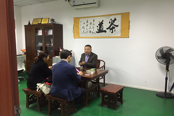 哪里找智能手環(huán)模具廠<div   id=