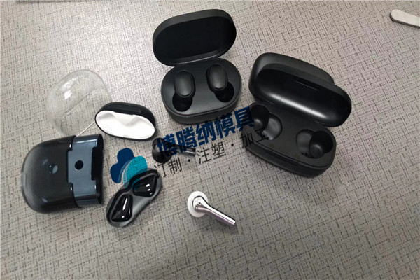 博騰納塑膠模具廠——12道質(zhì)檢工序<div id=
